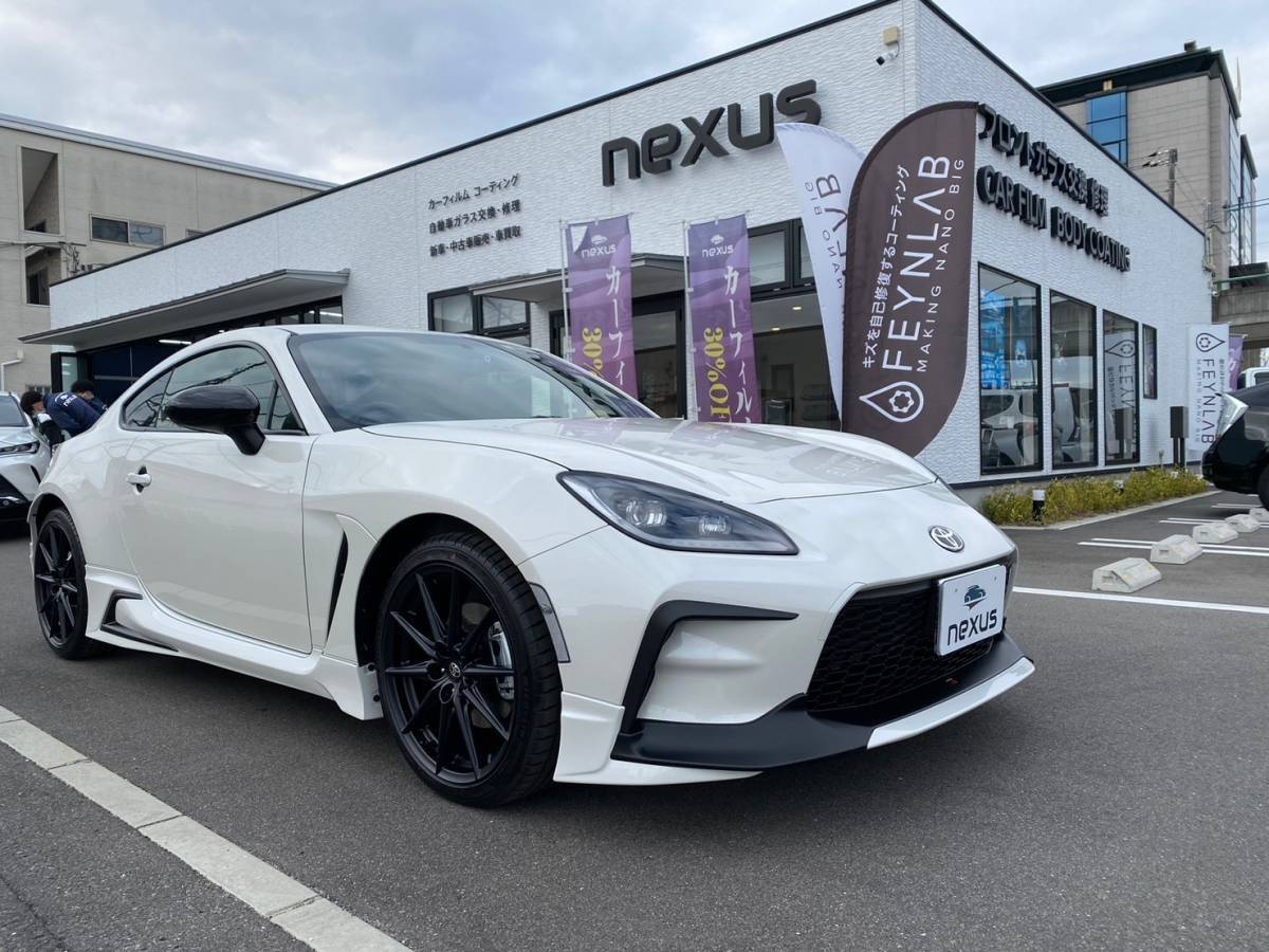 岡山市のお客様にコーティング(ダイヤモンドプレミアム)+カーフィルム+PPF GR86