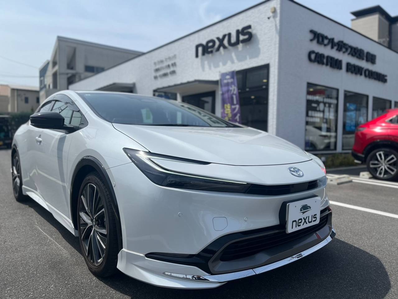 岡山市のお客様にカーフィルム(ニュープロテクション1%) プリウス【nexus】
